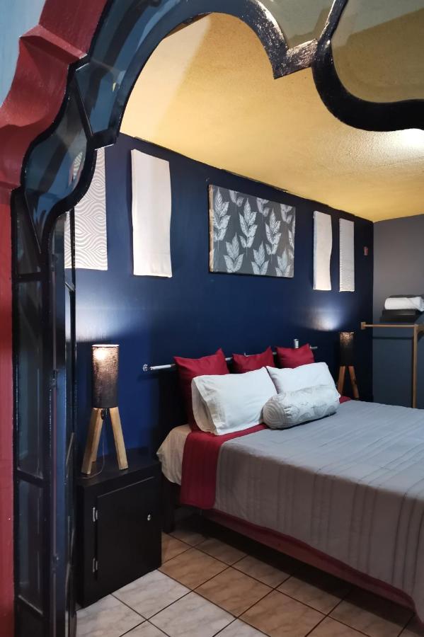 Hotel Boutique Charlotte Arandas Exterior foto